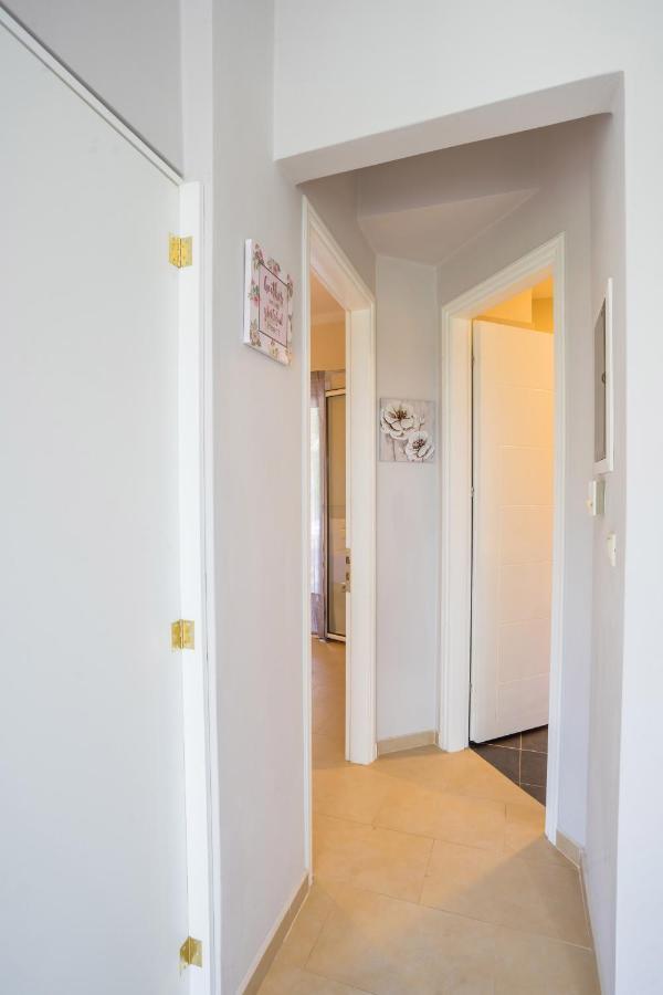 Irida'S Guesthouse 尼基亚娜 外观 照片